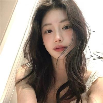 全面失控：跌落神坛的美式潮牌